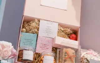 THE LANGHAM, JAKARTA: Festive Hampers