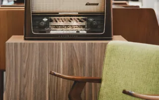 Sustainable Sound: Kris Jänssen Werks Revives Vintage Radios with Modern Tech at ASHTA District 8 SCBD