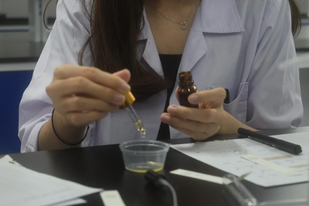 Perfume Creation Workshop with Carl & Claire