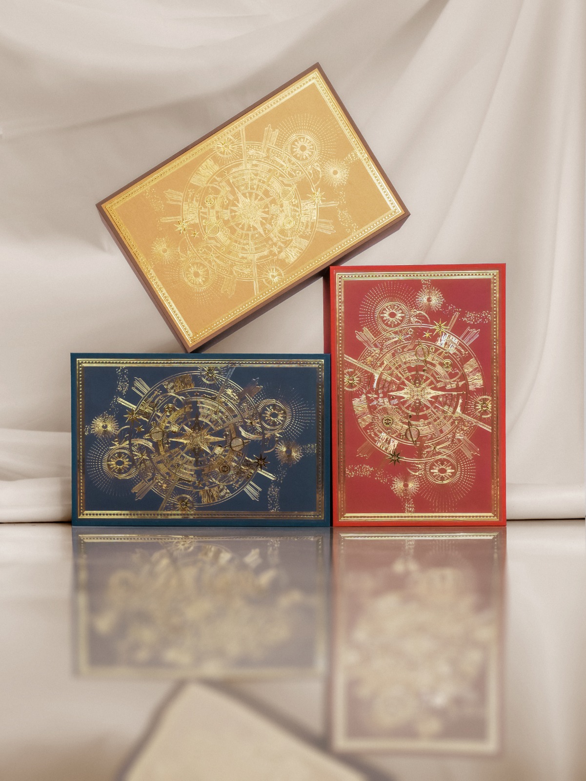 Lumière Gift Box: A Small Object of Light for the Holiday Season