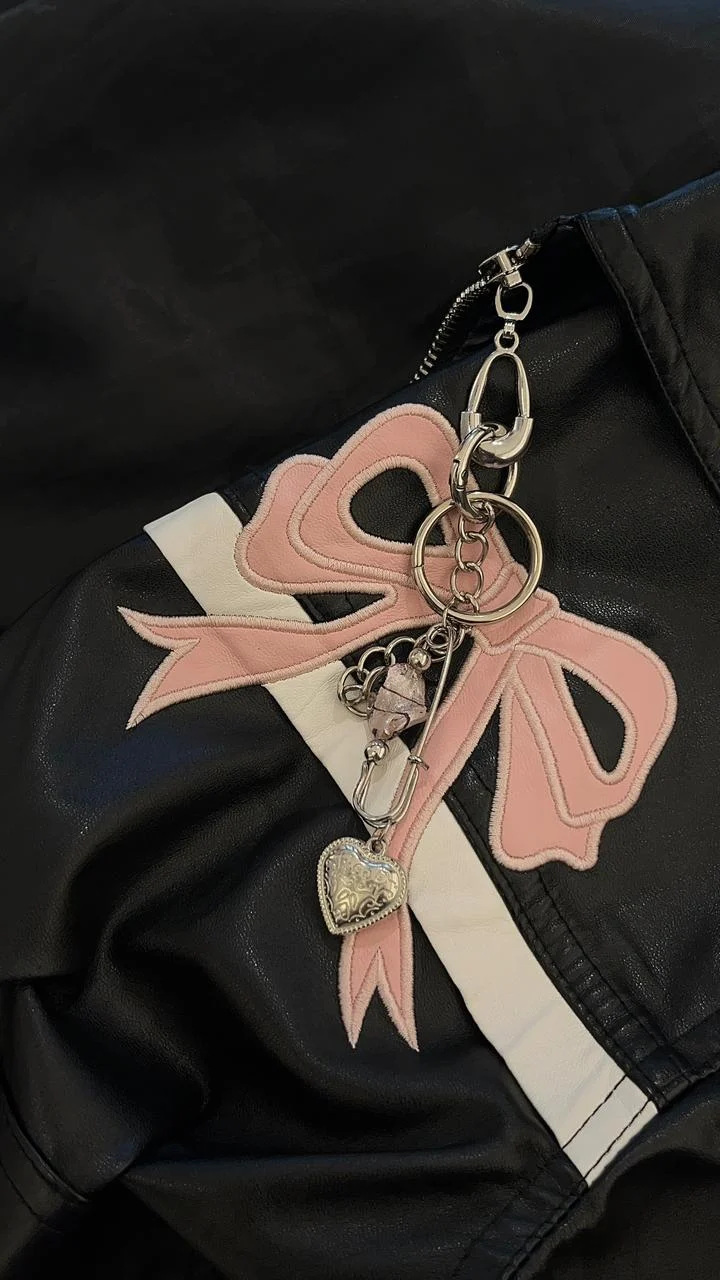 Lucky Loop Charm Bar