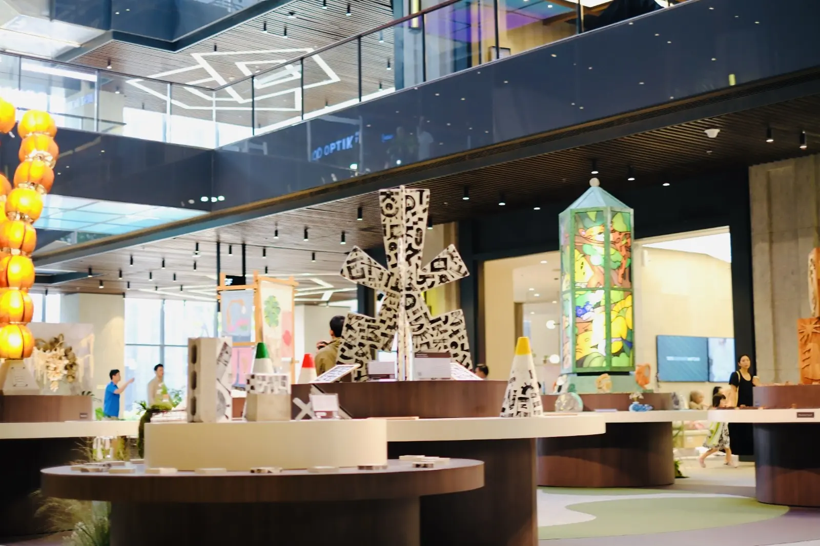 ARTCYCLE: EARTHFORM Where Materials Find New Meaning